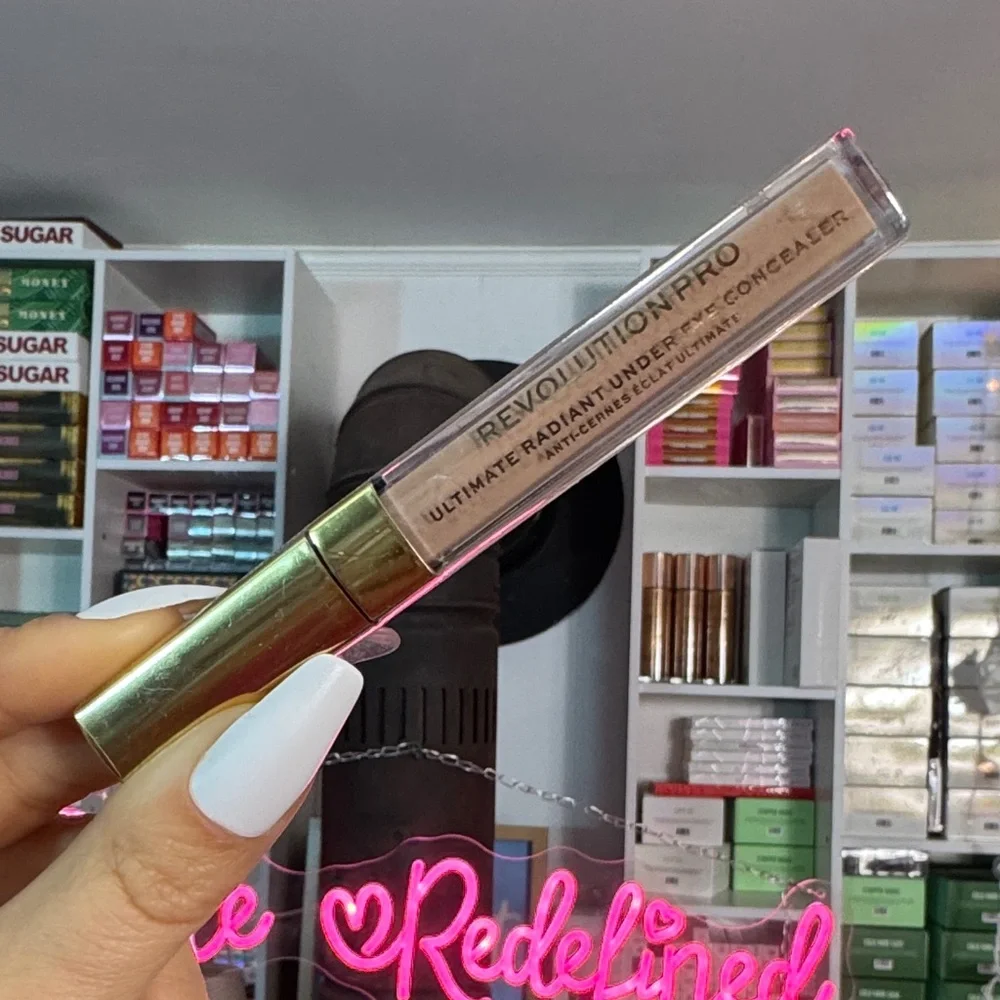 Revolution Pro Radiant Under Eye Concealer - C3